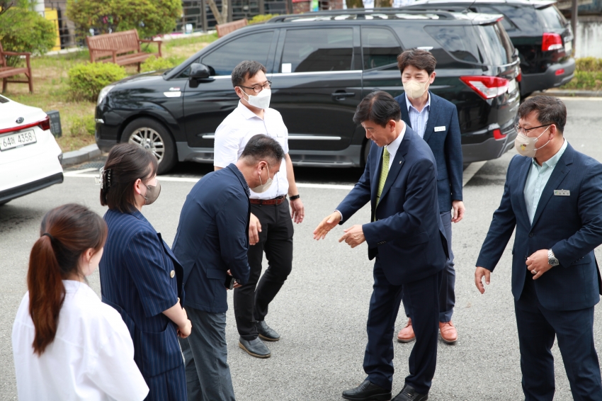 제9대 금산군의회, 금산군수와 간담회(2022년 7월 4일)_3