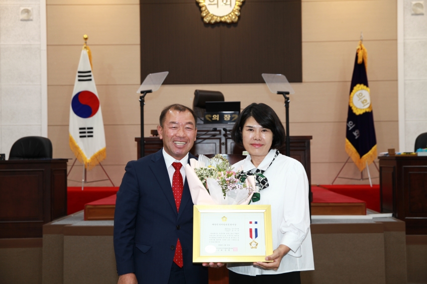 정기수 의원 대한민국지방의정봉사상 수상_1