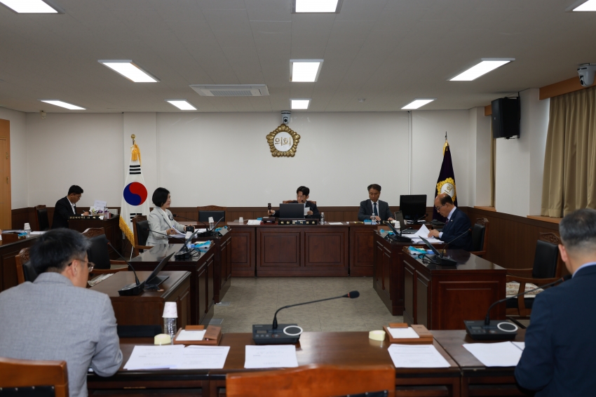제328회 임시회 개회_1