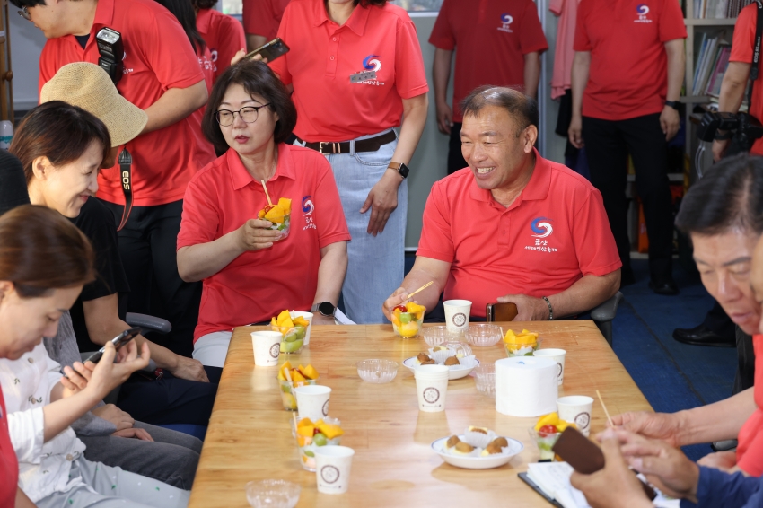 새벽 영농현장 방문 (군묵면)_4