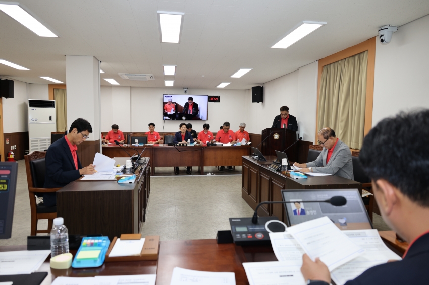 제331회 금산군의회 임시회 1일차_2