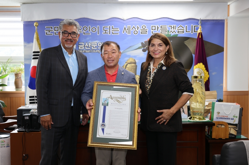 캘리포니아 샤론 커크 실바 의원 방문_1