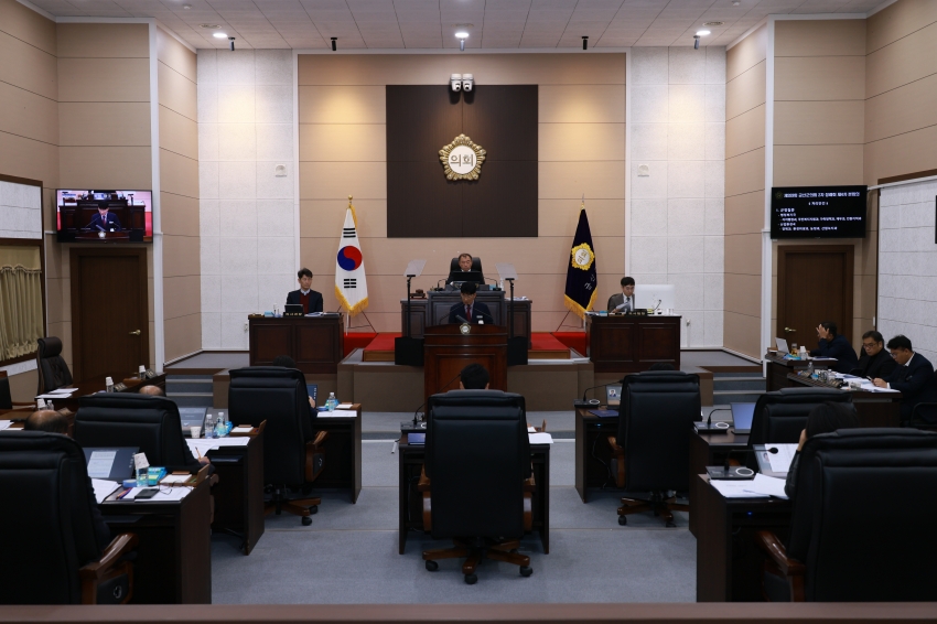 제333회 2차 정례회 제4차 본회의 군정질문 2일차_1