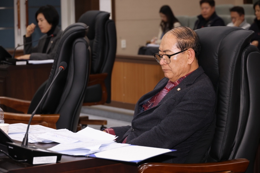 제333회 2차 정례회 제4차 본회의 군정질문 2일차_4