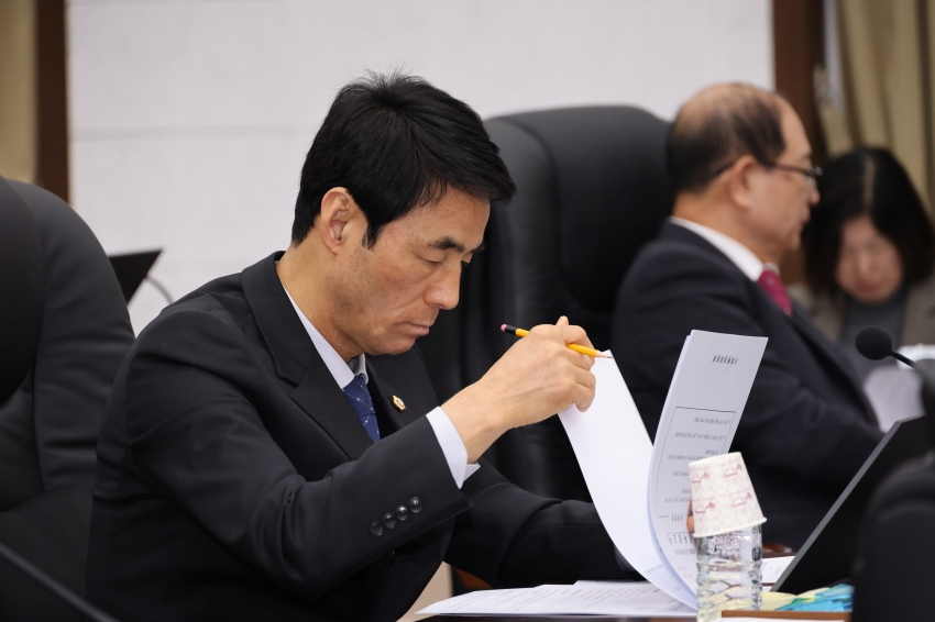 제334회 임시회 제2차 본회의_2