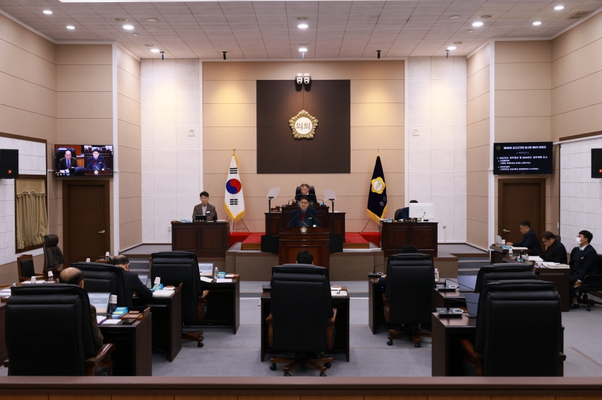 제334회 임시회 제4차본회의 업무보고 2일차_0