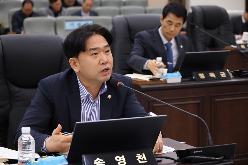 제334회 임시회 제5차 본회의 _  업무보고 3일차_6