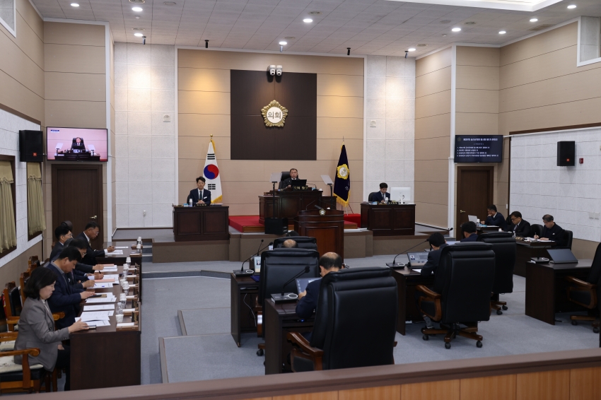 제337회 금산군의회 임시회(1일차)_0