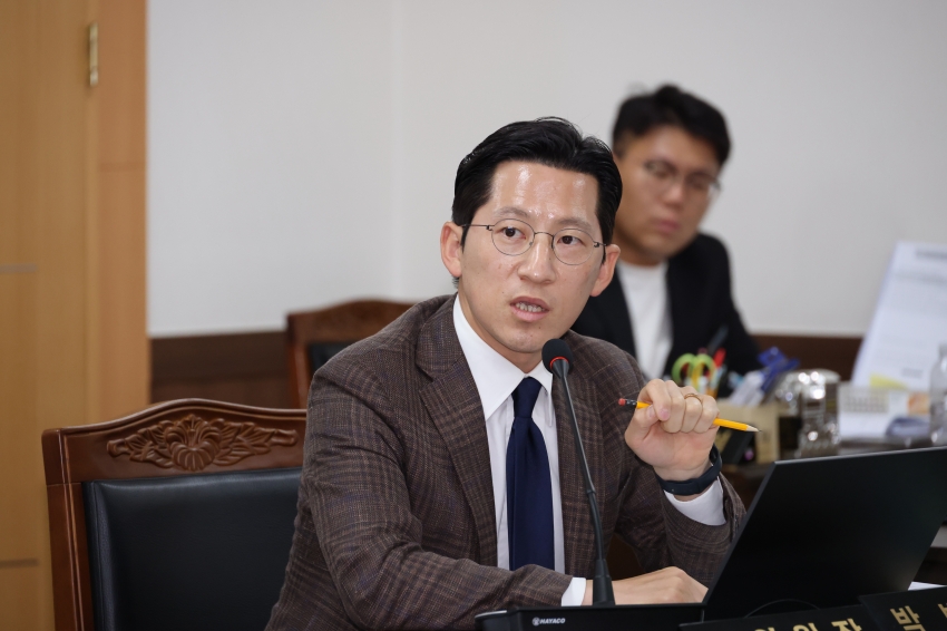 제337회 금산군의회 임시회(1일차)_7