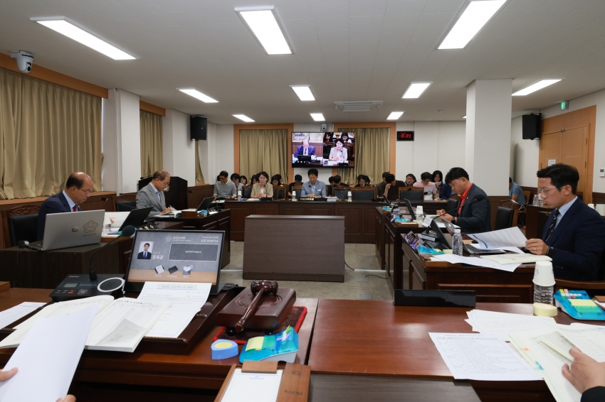 2026년도 행정사무감사_기획전략국(기획예산과, 미래전략과, 관광문화체육과, 인삼약초정책과)_1일차_7